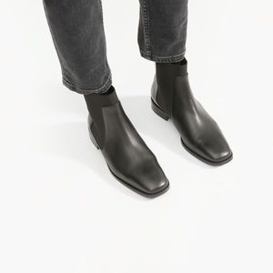 Everlane The Square Toe Chelsea Boots